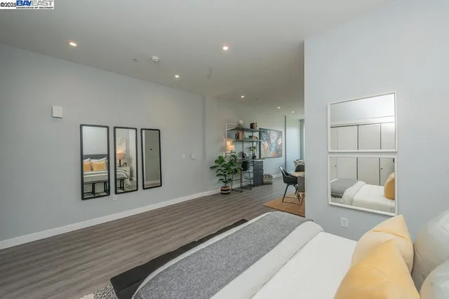 $2,495 | 1001 46th Street, Unit 220, Emeryville, CA 94608