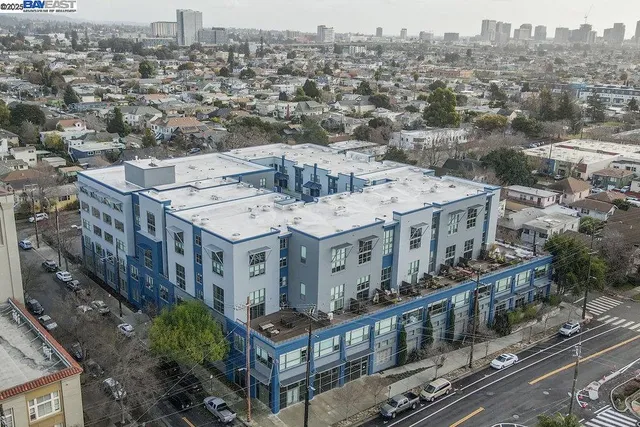 $2,495 | 1001 46th Street, Unit 220, Emeryville, CA 94608