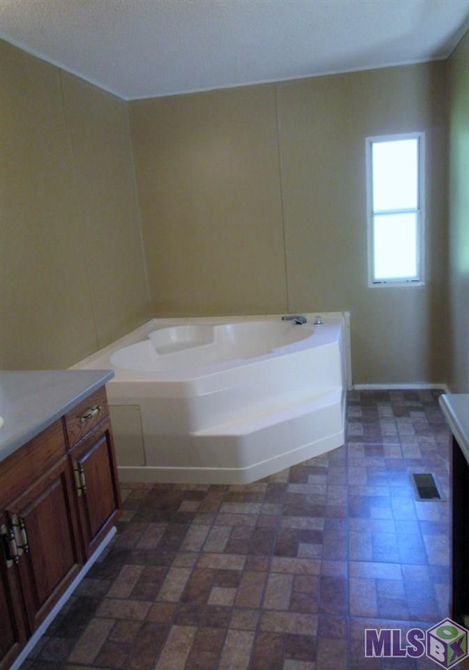 11820 Brown Road Denham Springs, LA 70726 - Photo 11 of 16