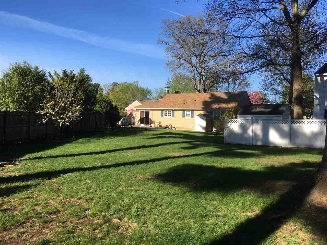 10 Plummer Road Bedford, NH 03110 - Photo 16 of 20