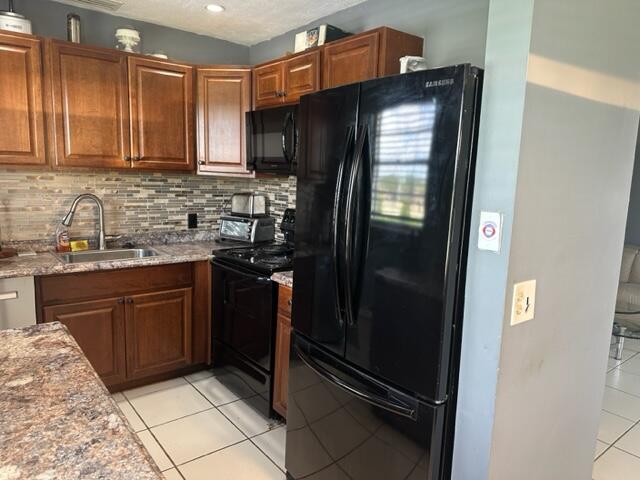 336 Preston H Boca Raton, FL 33434 - Photo 3 of 12 Kitchen