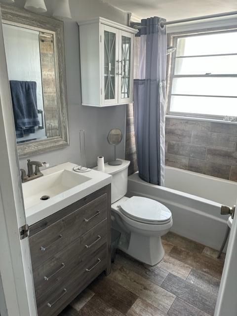 336 Preston H Boca Raton, FL 33434 - Photo 6 of 12 Bathroom