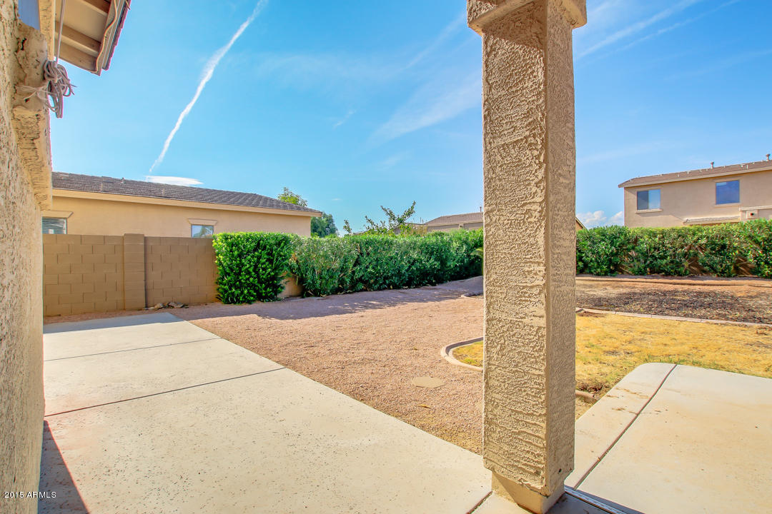 13844 West Redfield Road Surprise, AZ 85379 - Photo 31 of 33 Redfield-31
