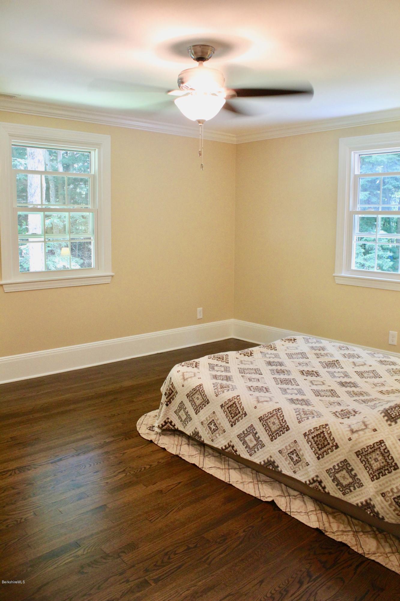 284 Barker Road Pittsfield, MA 01201 - Photo 13 of 42 IMG_4763