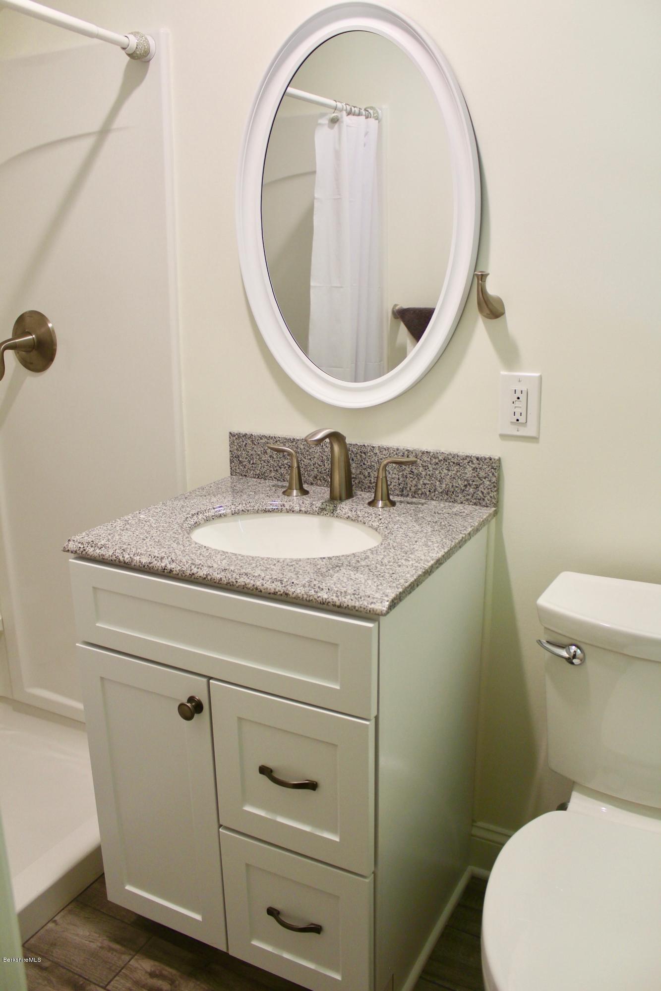 284 Barker Road Pittsfield, MA 01201 - Photo 15 of 42 IMG_4749