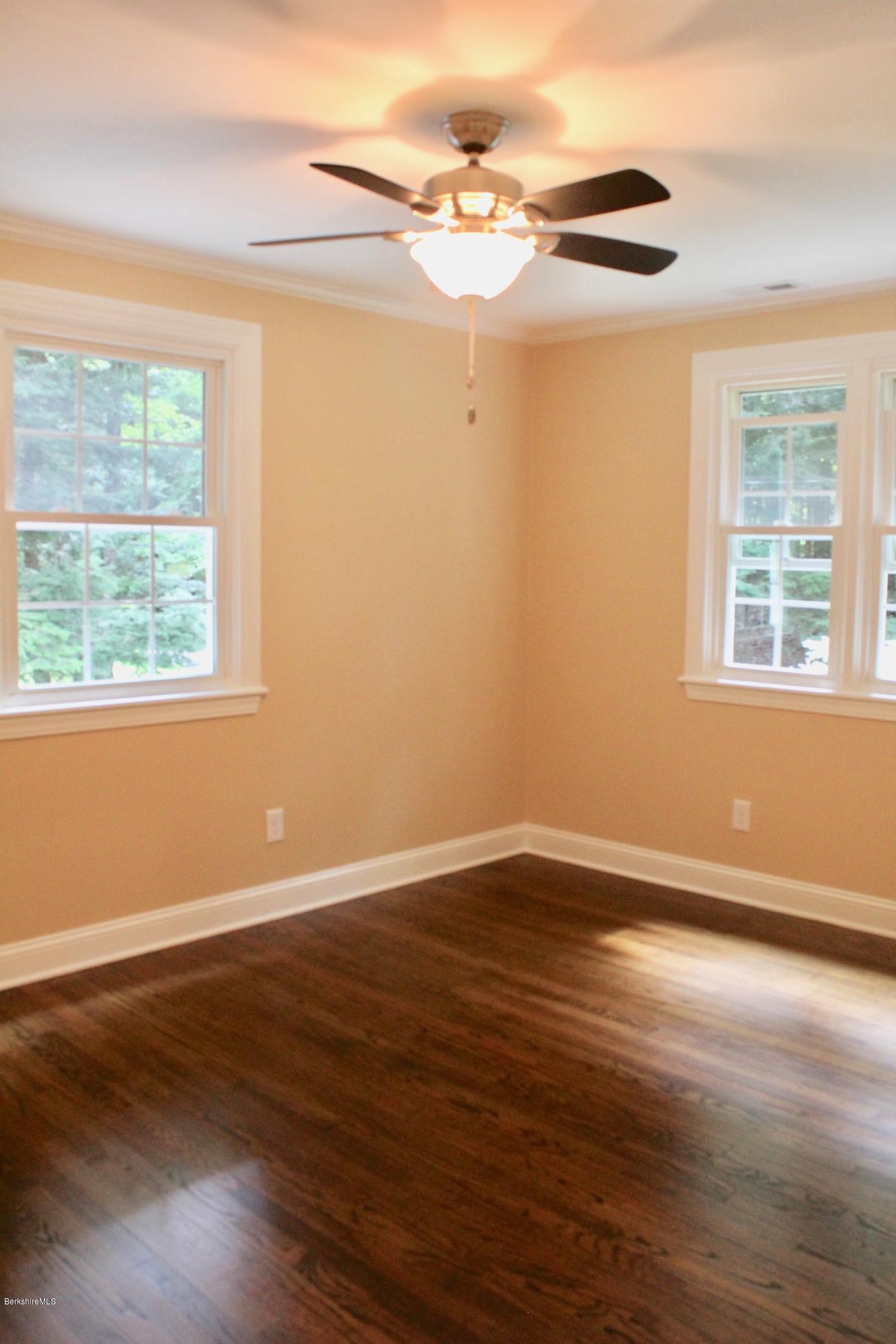 284 Barker Road Pittsfield, MA 01201 - Photo 17 of 42 IMG_4761