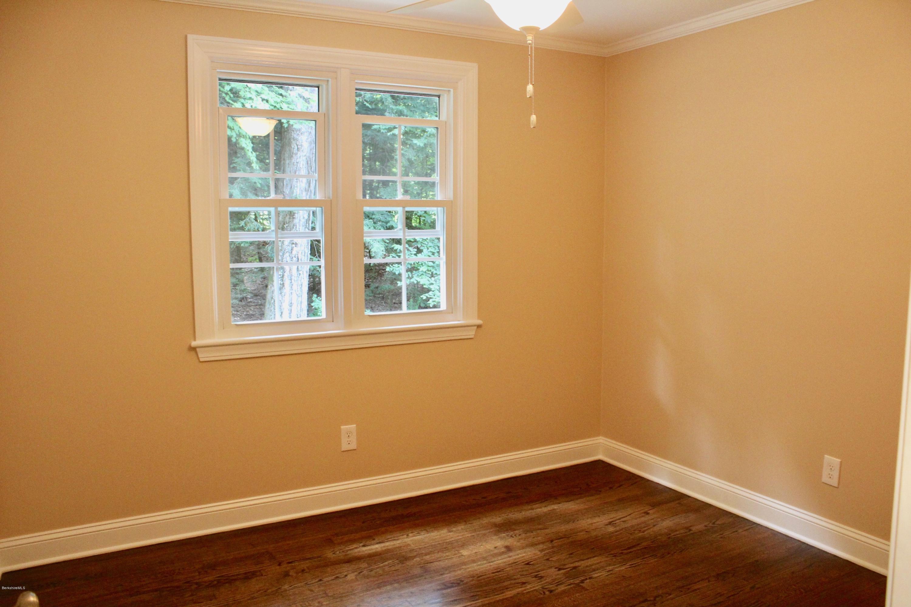 284 Barker Road Pittsfield, MA 01201 - Photo 19 of 42 IMG_4765