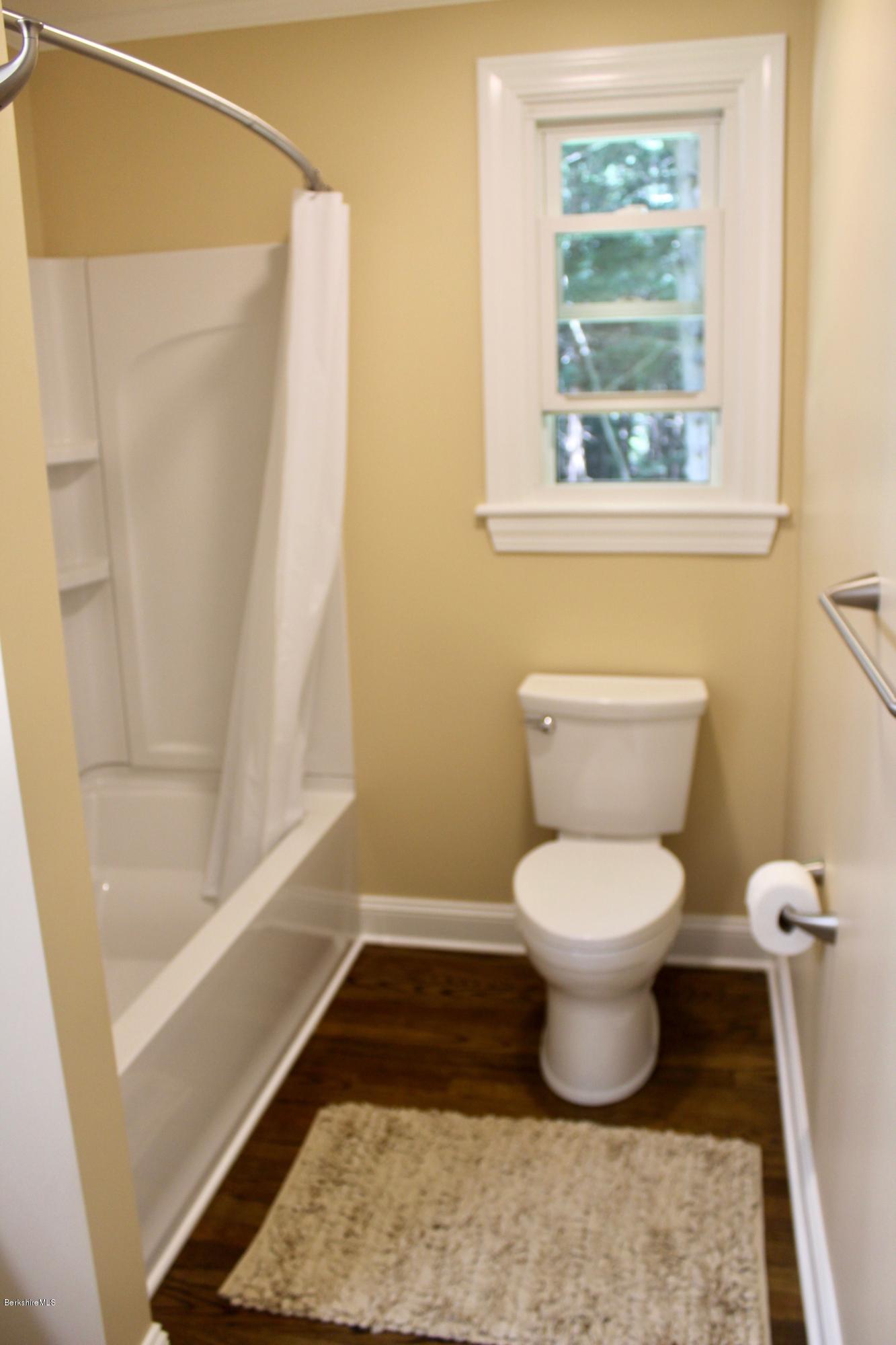 284 Barker Road Pittsfield, MA 01201 - Photo 22 of 42 IMG_4769