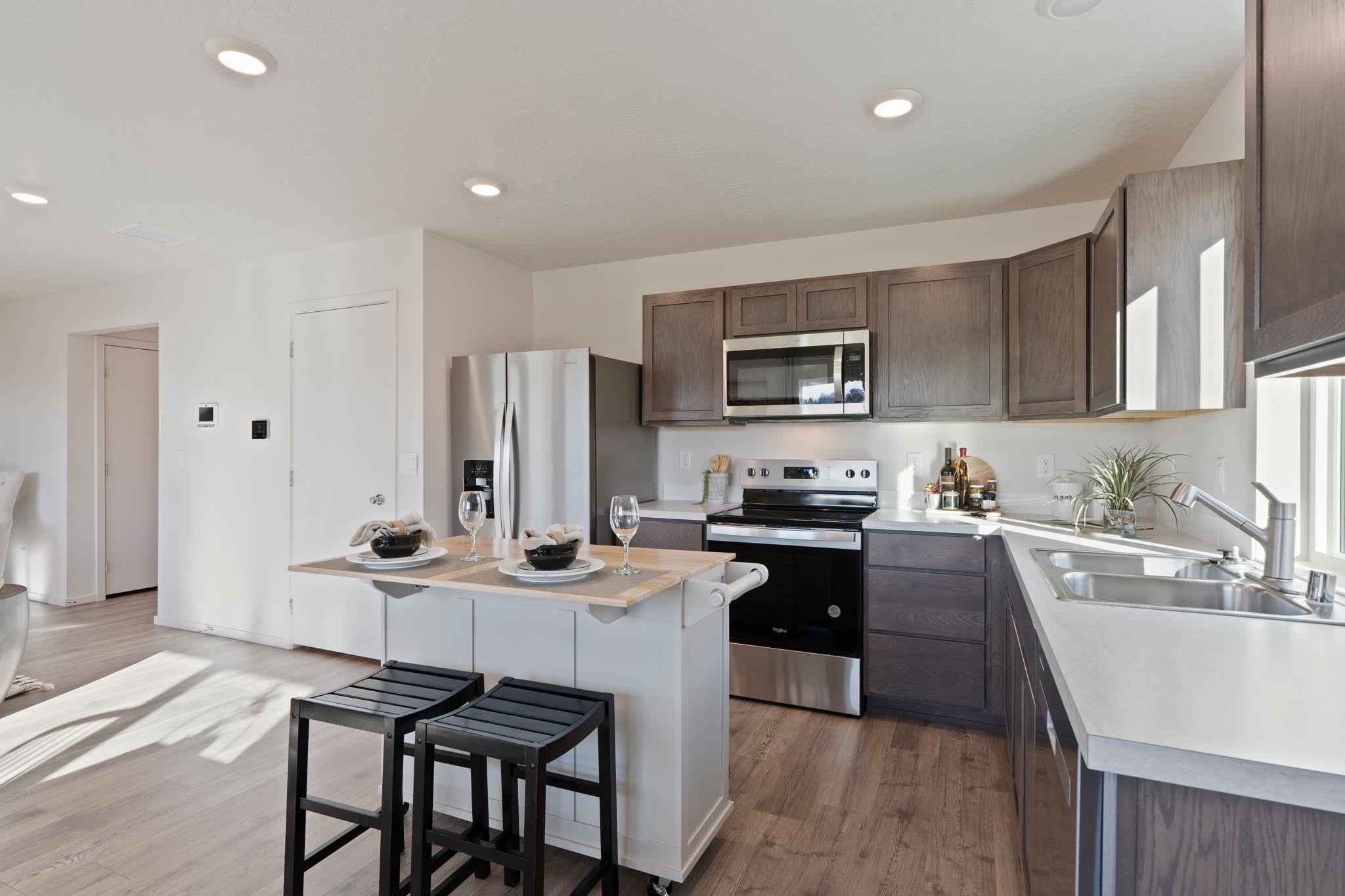 5785 South Zabo Road Spokane, WA 99224 - Photo 3 of 20