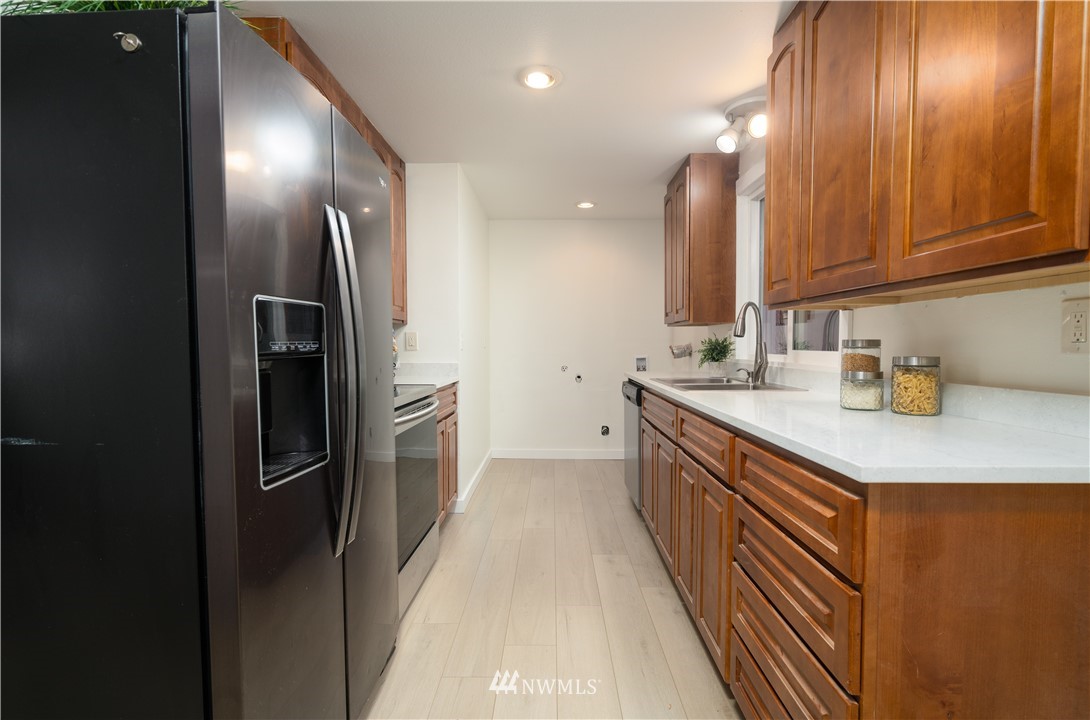 3410 198th Place Southeast Bothell, WA 98012 - Photo 12 of 27 Gallery Image 12