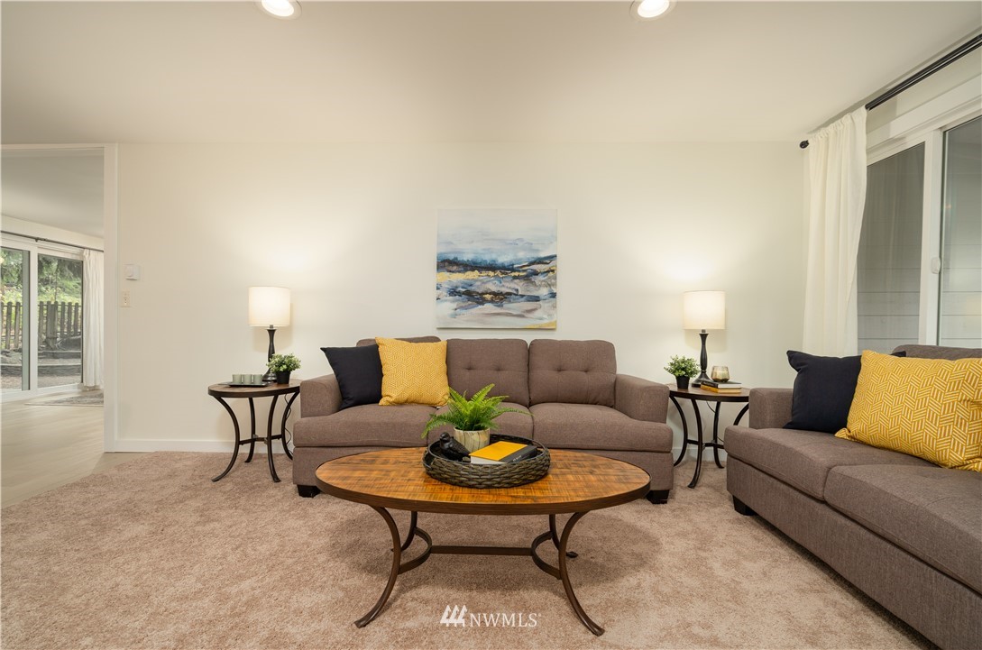 3410 198th Place Southeast Bothell, WA 98012 - Photo 6 of 27 Gallery Image 6