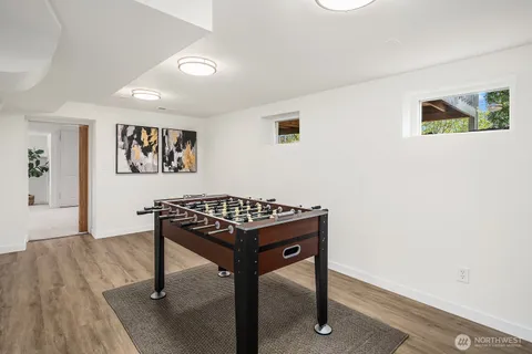 $824,950 | 21614 Southeast May Valley Road, Issaquah, WA 98027