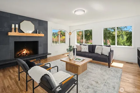 $824,950 | 21614 Southeast May Valley Road, Issaquah, WA 98027