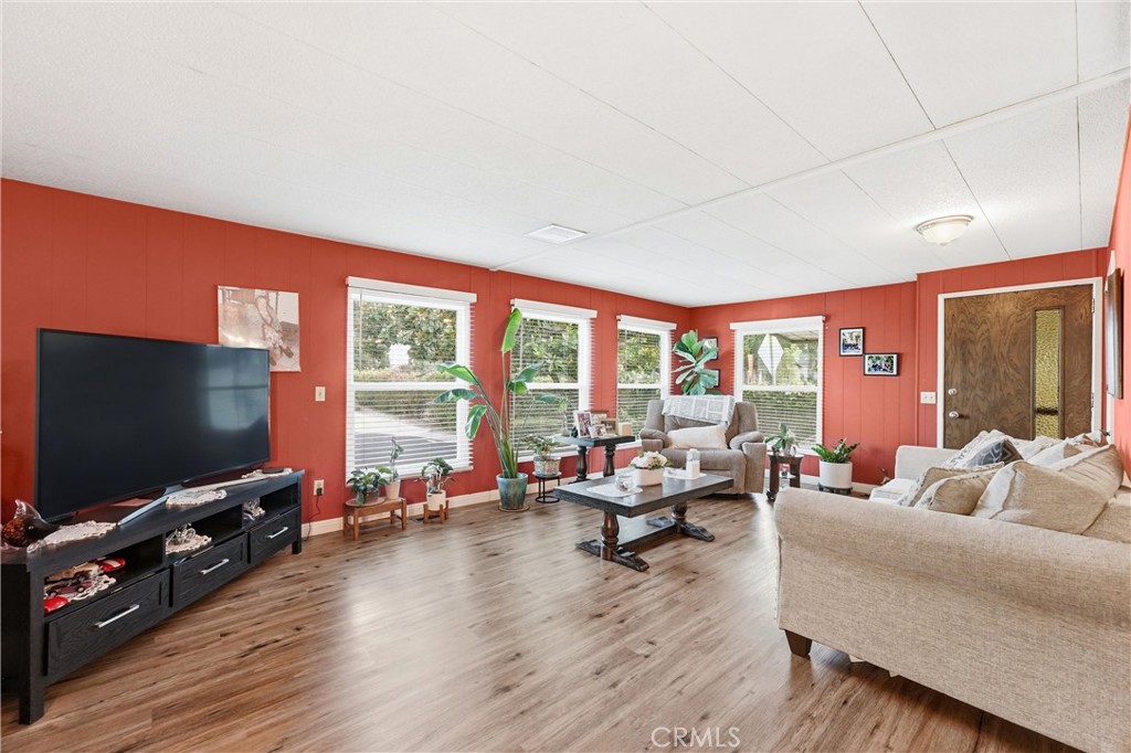 14851 Jeffrey Road, Unit 192 Irvine, CA 92618 - Photo 11 of 56 Gallery Image 11