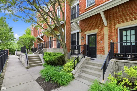 $350,000 | 6587 Reserve Drive, Indianapolis, IN 46220