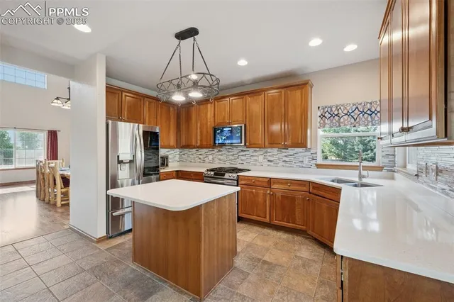 $599,500 | 4632 Hidden River Drive, Colorado Springs, CO 80922