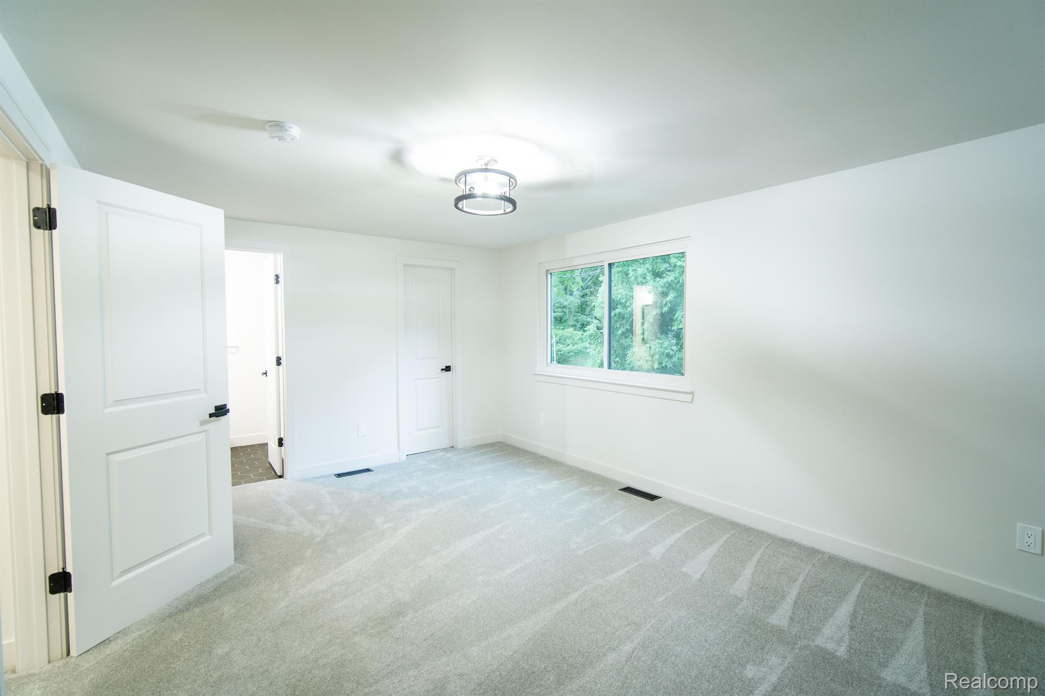 700 Spartan Drive Rochester, MI 48309 - Photo 40 of 81 Gallery Image 40