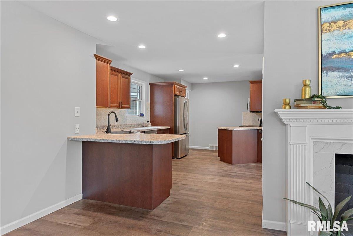 5 Sunset Drive Jacksonville, IL 62650 - Photo 12 of 44