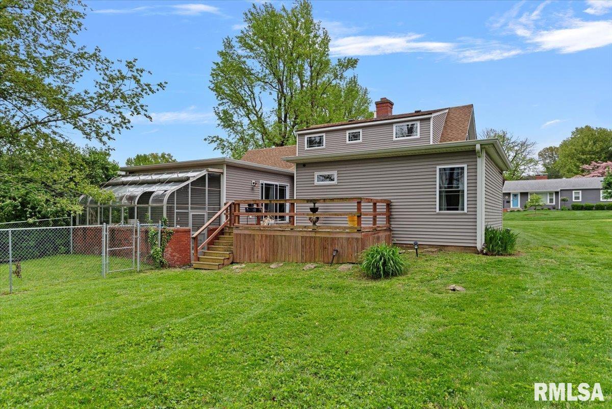 5 Sunset Drive Jacksonville, IL 62650 - Photo 41 of 44