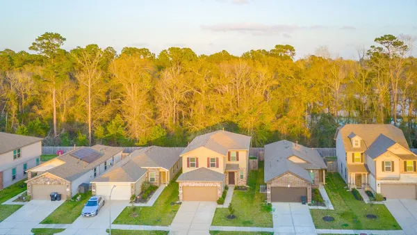 $2,450 | 27618 Mesabe Drive, Magnolia, TX 77354