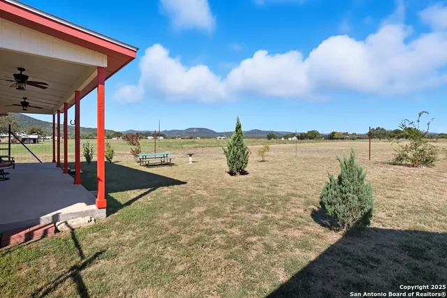 $480,000 | 867 Rivertree Road, Rio Frio, TX 78879