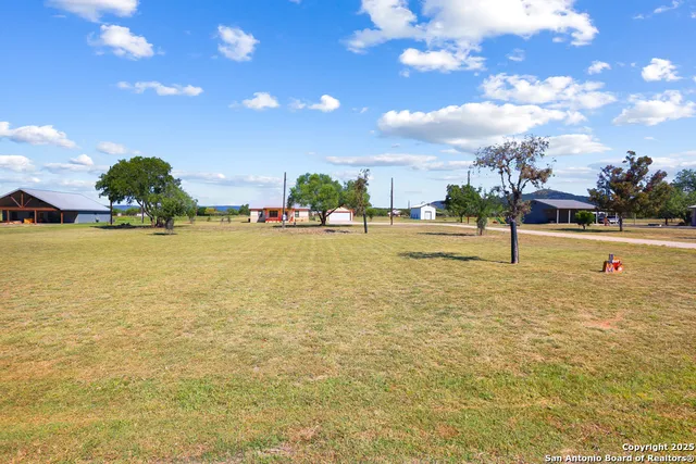 $480,000 | 867 Rivertree Road, Rio Frio, TX 78879