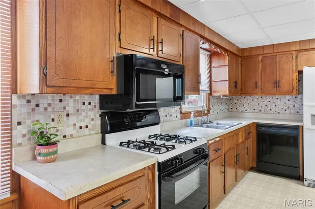 $160,000 | 105 North 3rd Street, New Baden, IL 62265