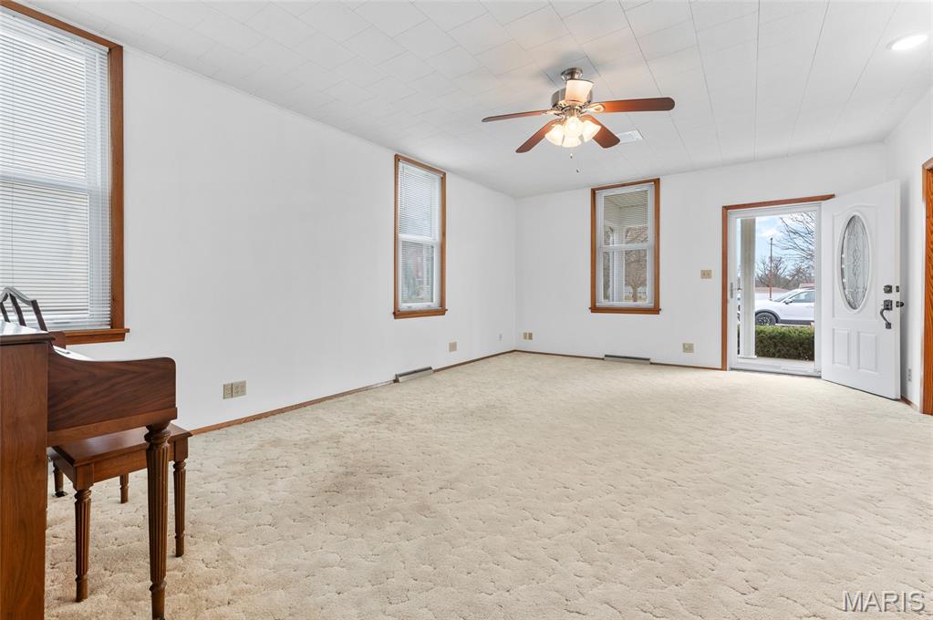 105 North 3rd Street New Baden, IL 62265 - Photo 5 of 32