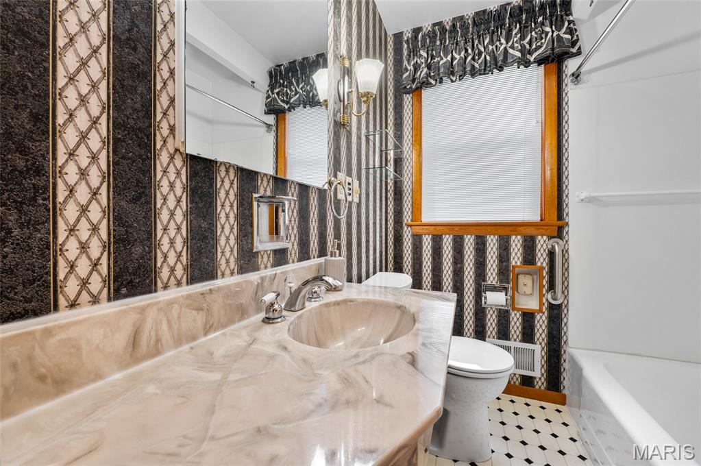 105 North 3rd Street New Baden, IL 62265 - Photo 10 of 32