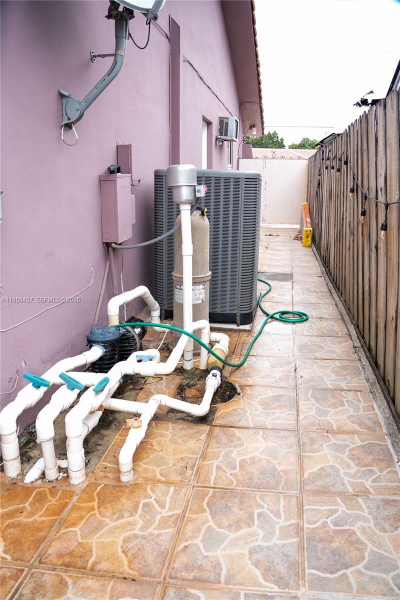 3700 Southwest 139th Avenue Miami, FL 33175 - Photo 34 of 40 a view of balcony