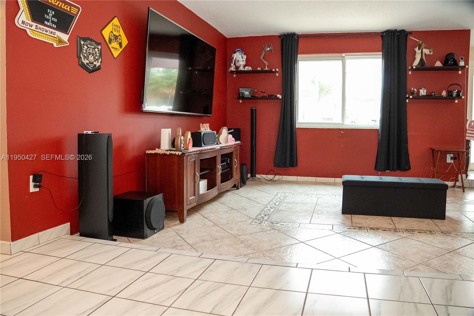 3700 Southwest 139th Avenue Miami, FL 33175 - Photo 9 of 40 a living room with stainless steel appliances kitchen island granite countertop a refrigerator and a stove