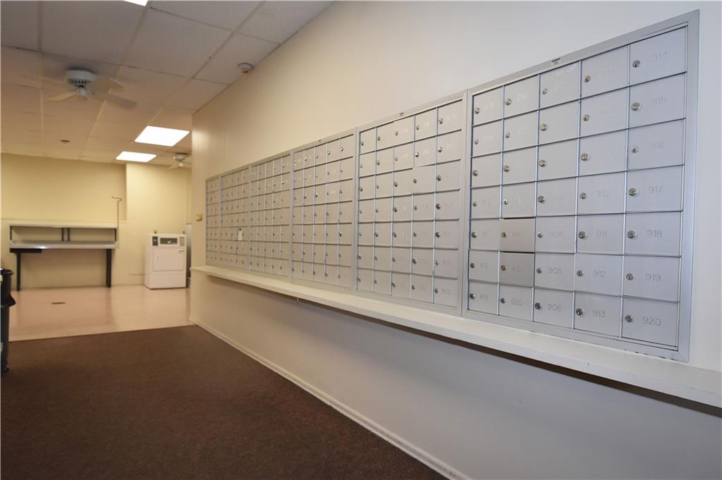 5 Bayard Road, Unit 100 Pittsburgh, PA 15213 - Photo 20 of 30 a view of an empty room