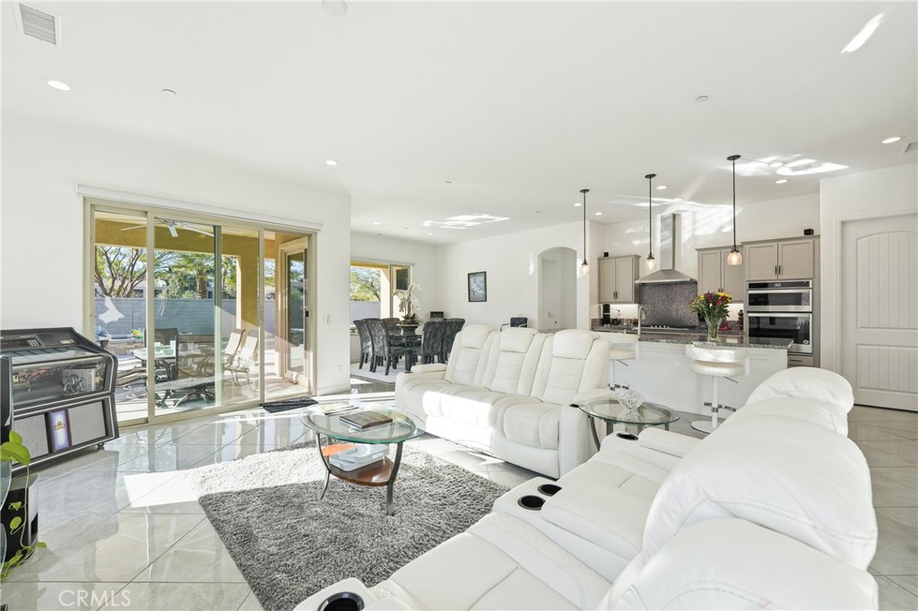 61 Cabernet Rancho Mirage, CA 92270 - Photo 6 of 41