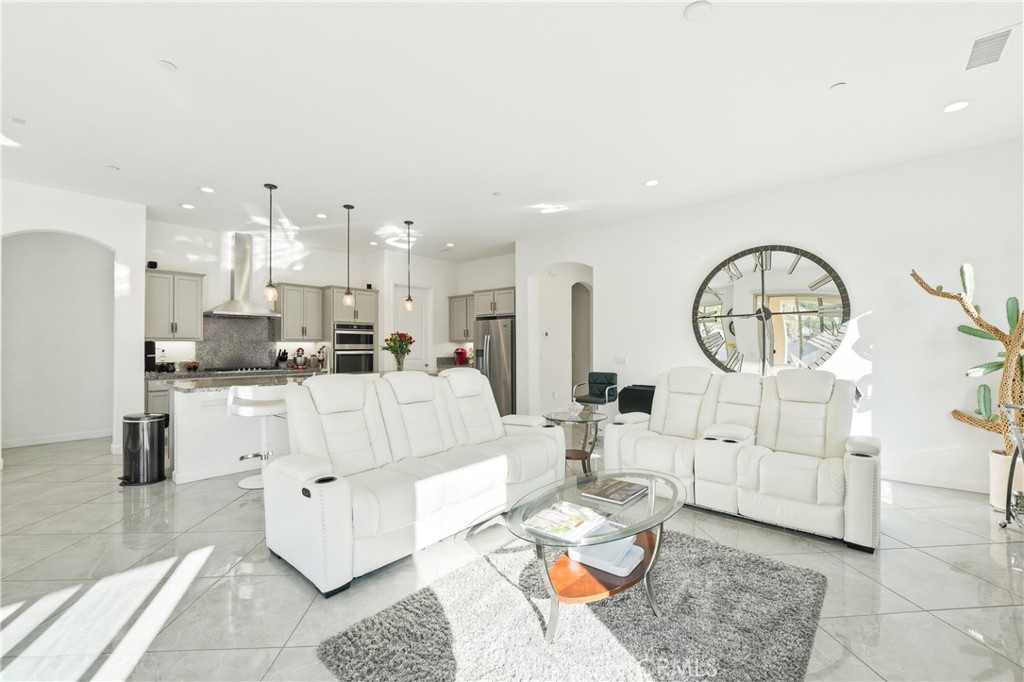 61 Cabernet Rancho Mirage, CA 92270 - Photo 7 of 41