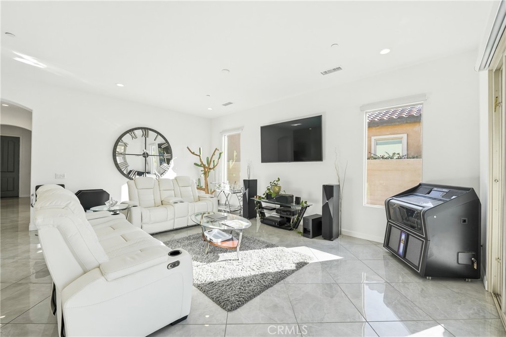 61 Cabernet Rancho Mirage, CA 92270 - Photo 8 of 41