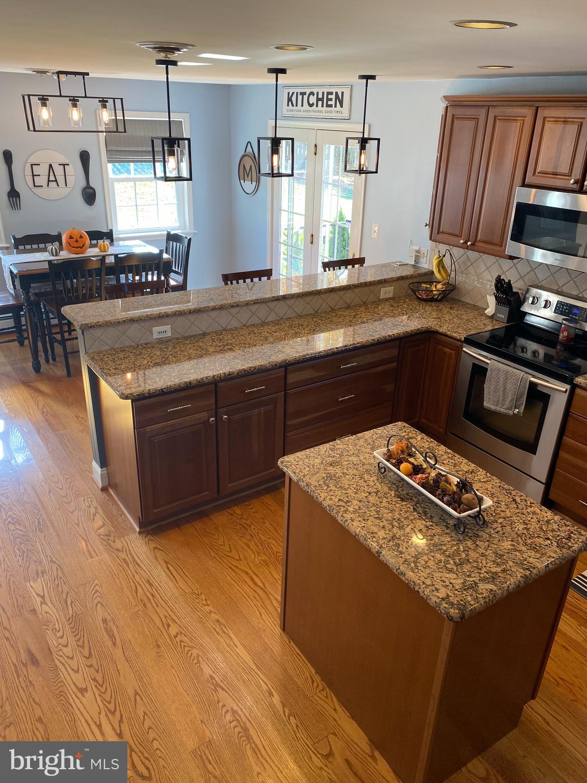 115 Glendale Road Exton, PA 19341 - Photo 4 of 13 Gallery Image 4