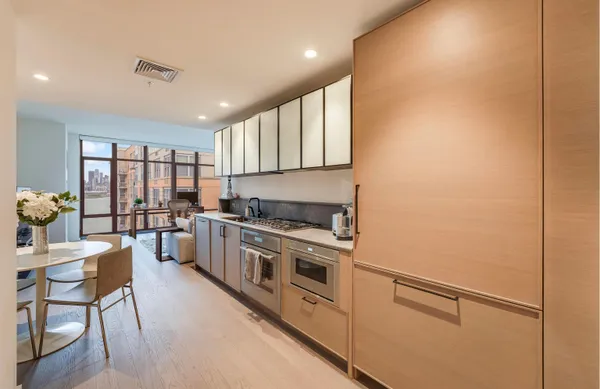 $1,050,000 | 1425 Hudson Street, Unit 10H, Hoboken, NJ 07030
