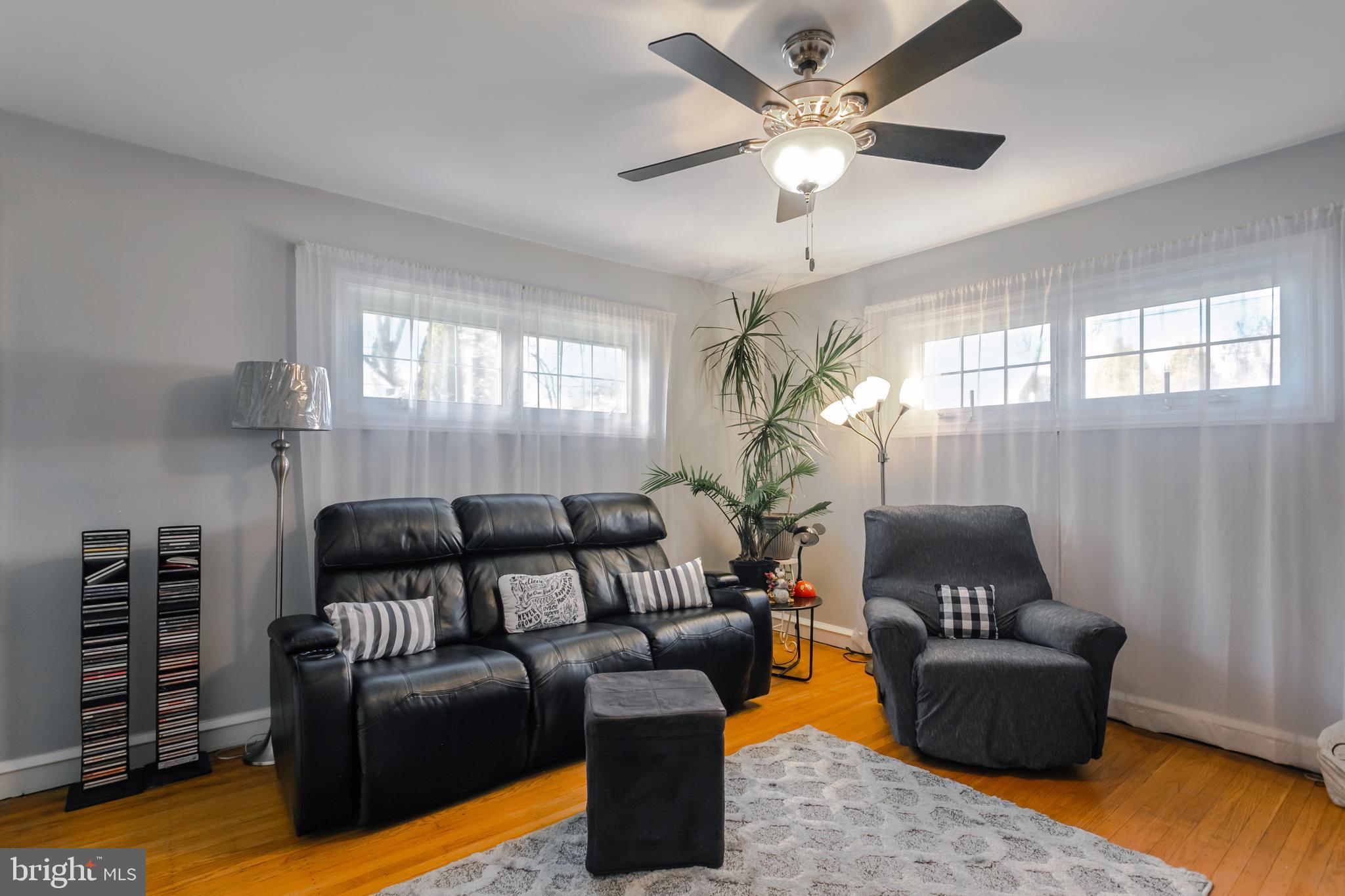 1301 Dill Road Havertown, PA 19083 - Photo 11 of 32