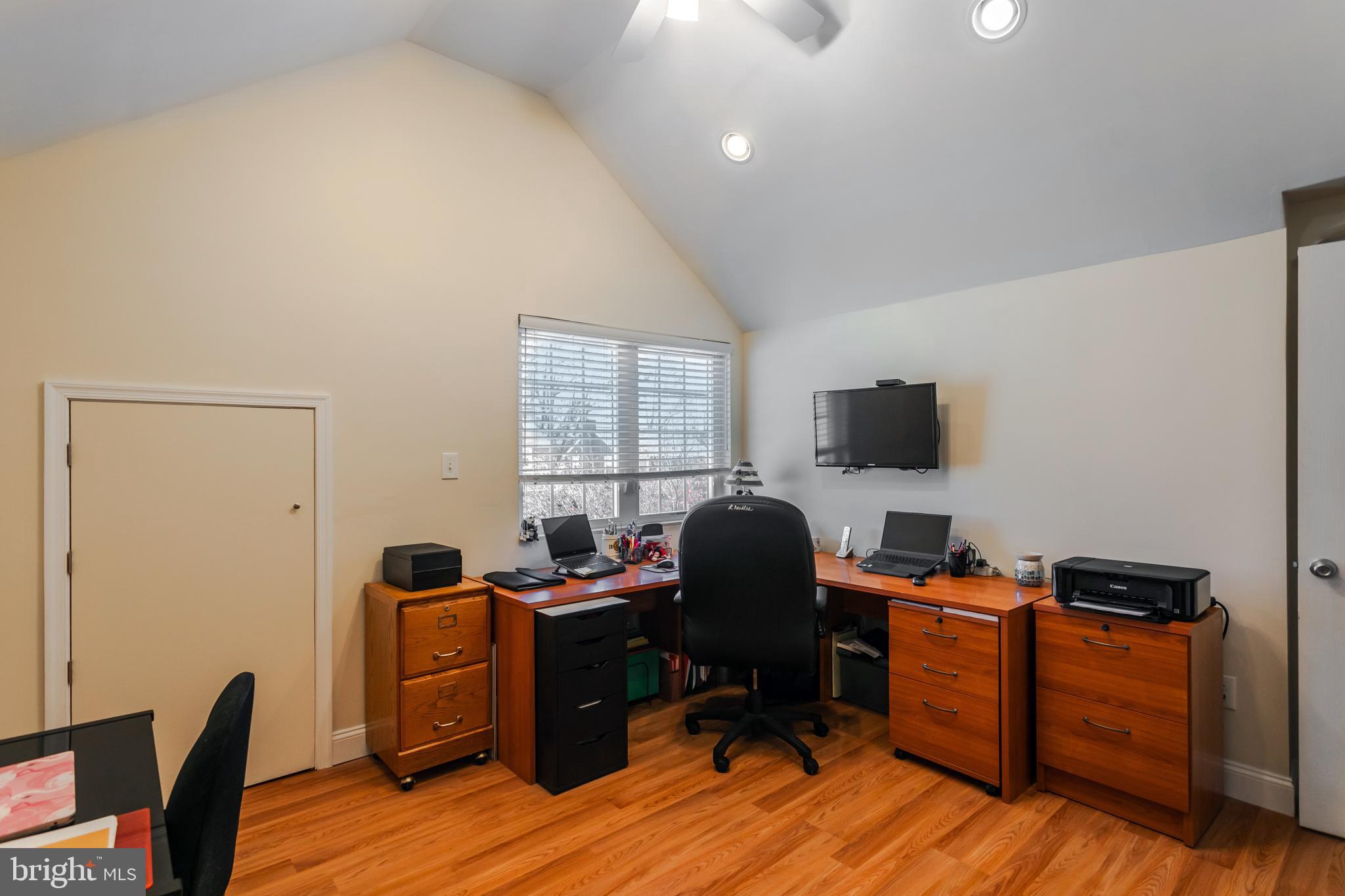 1301 Dill Road Havertown, PA 19083 - Photo 22 of 32