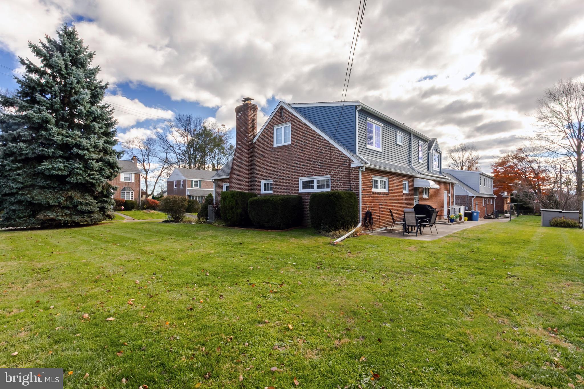 1301 Dill Road Havertown, PA 19083 - Photo 30 of 32