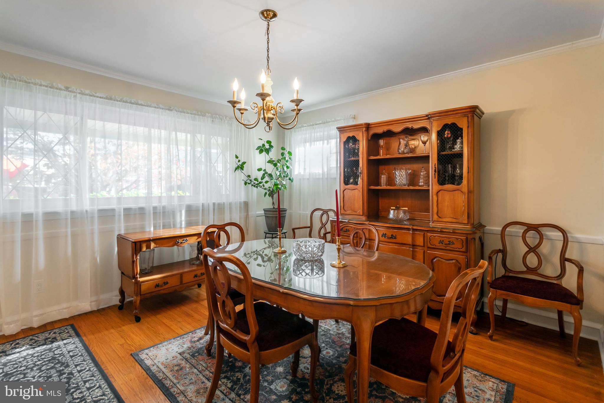 1301 Dill Road Havertown, PA 19083 - Photo 6 of 32