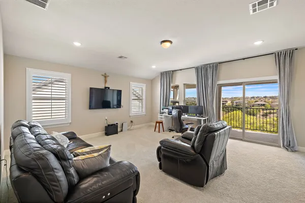 $790,000 | 2000 Mazarro Drive, Unit 25, Leander, TX 78641