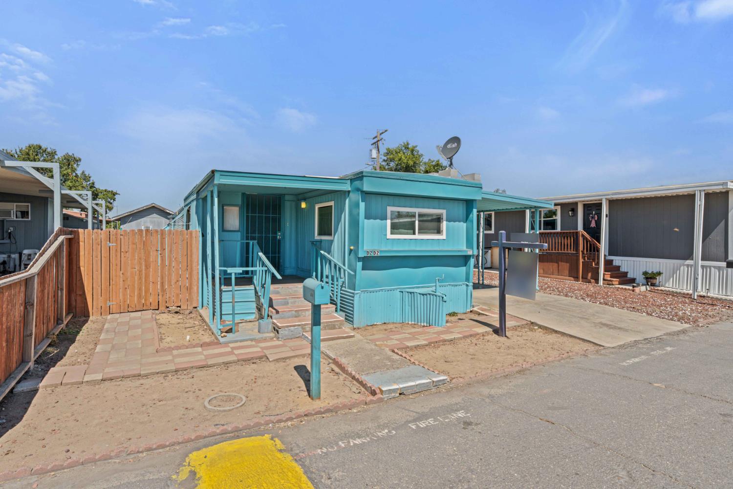 4449 South Carpenter Road, Unit D2 Modesto, CA 95358 - Photo 3 of 27
