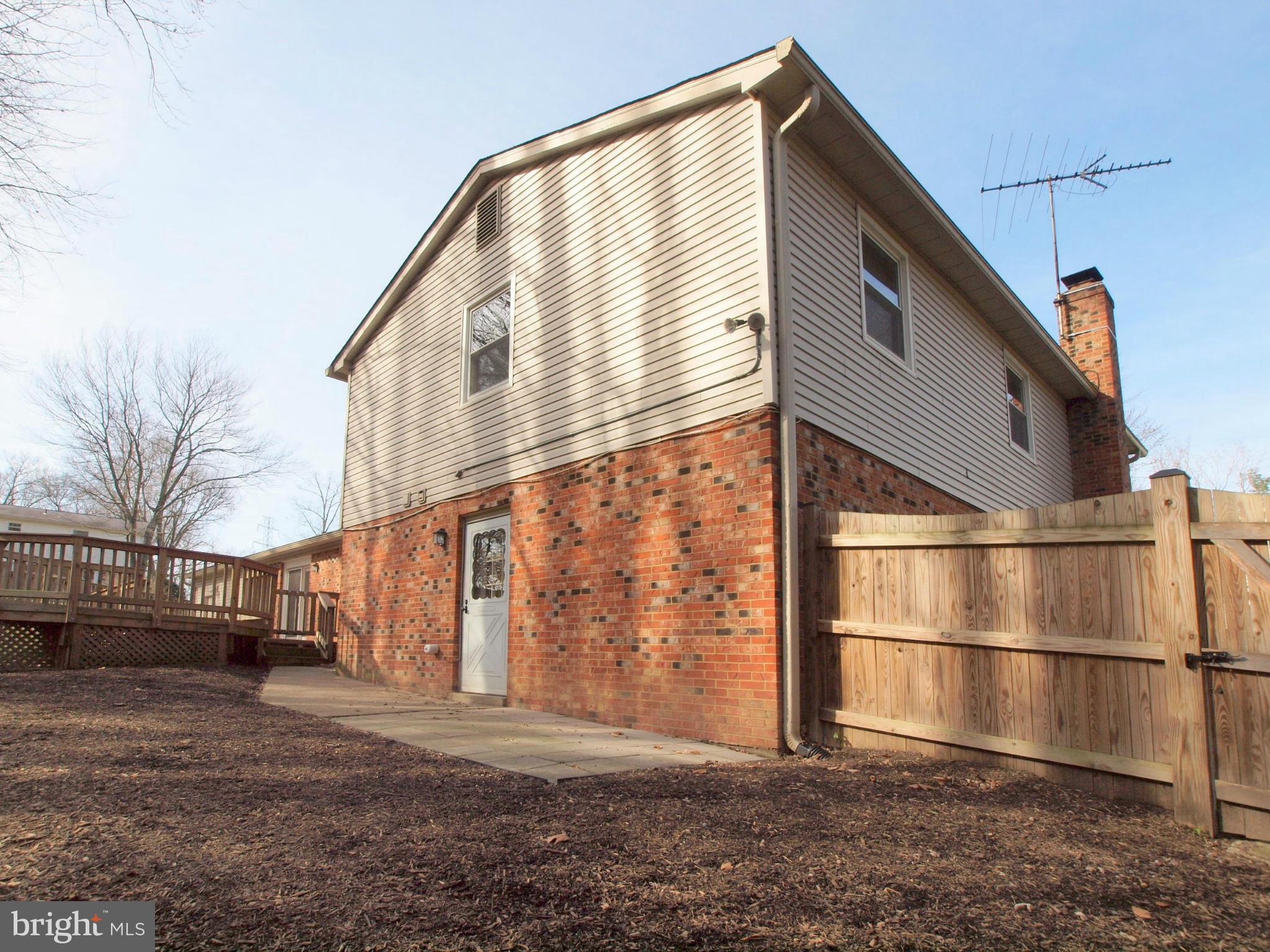 7219 Reservation Drive Springfield, VA 22153 - Photo 27 of 28 Exterior (Rear)