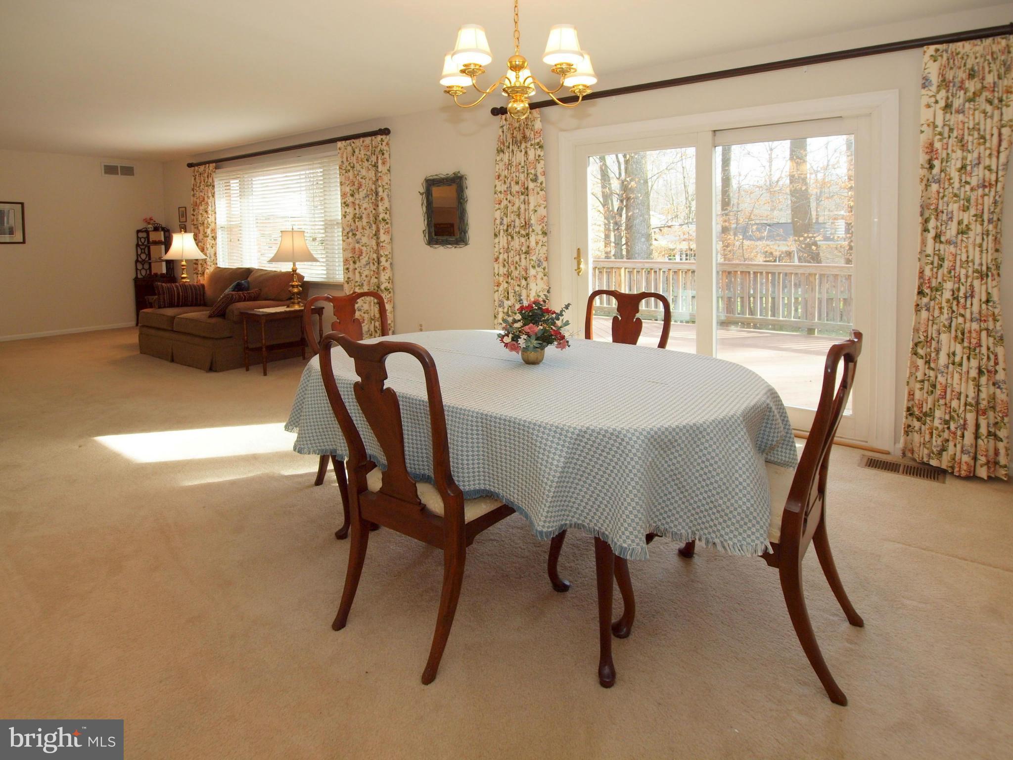 7219 Reservation Drive Springfield, VA 22153 - Photo 7 of 28 Dining Room