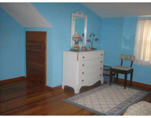 44 Arthur Street Springfield, MA 01104 - Photo 12 of 16