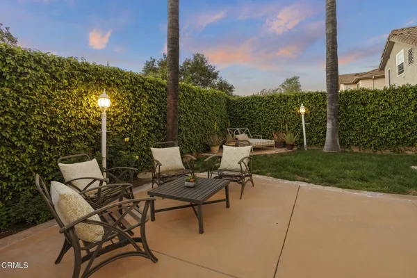 $1,395,000 | 445 Cremona Way, Oak Park, CA 91377