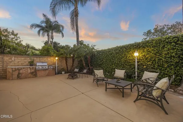 $1,395,000 | 445 Cremona Way, Oak Park, CA 91377