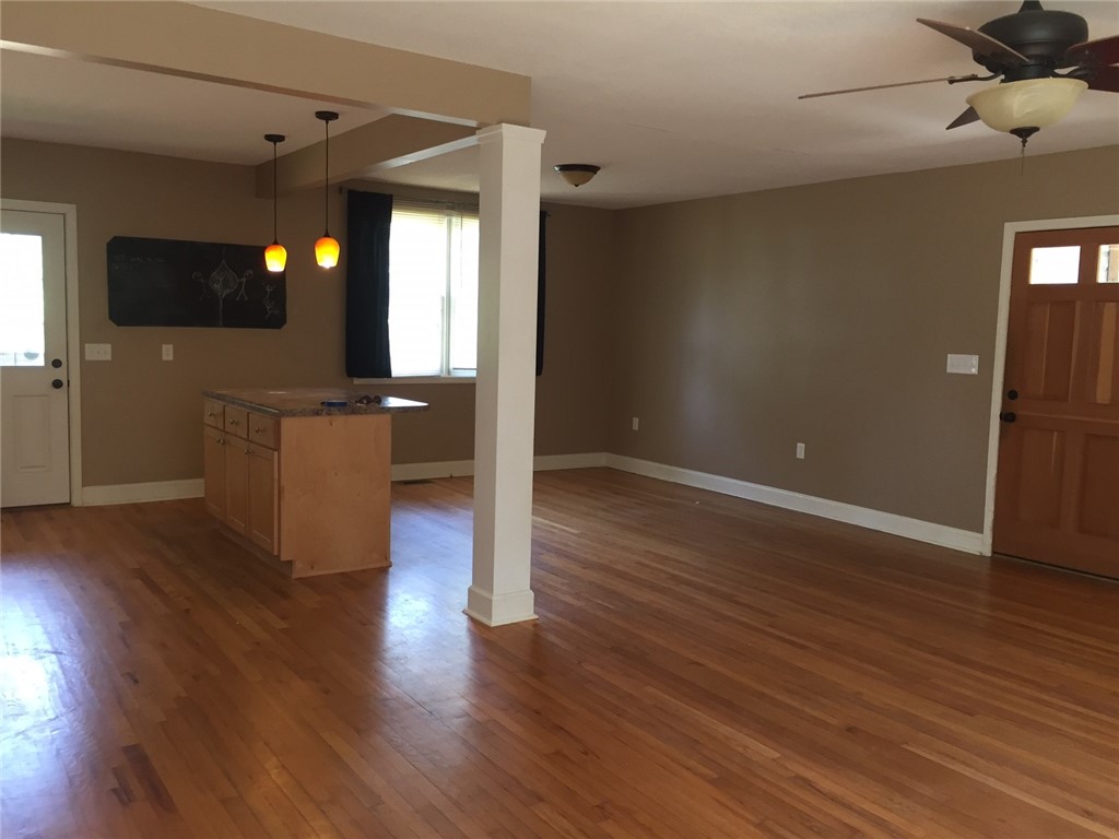 112 Maple Street Pendleton, SC 29670 - Photo 3 of 14