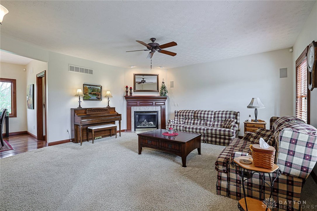 751 Rosecrest Road Tipp City, OH 45371 - Photo 10 of 64